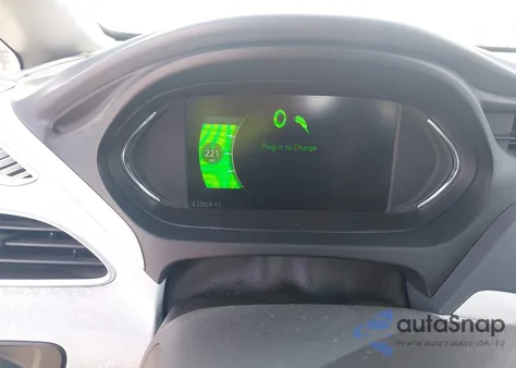 2019 Chevrolet Bolt Ev Premier from USA, damaged, VIN 1G1FZ6S09K4143629